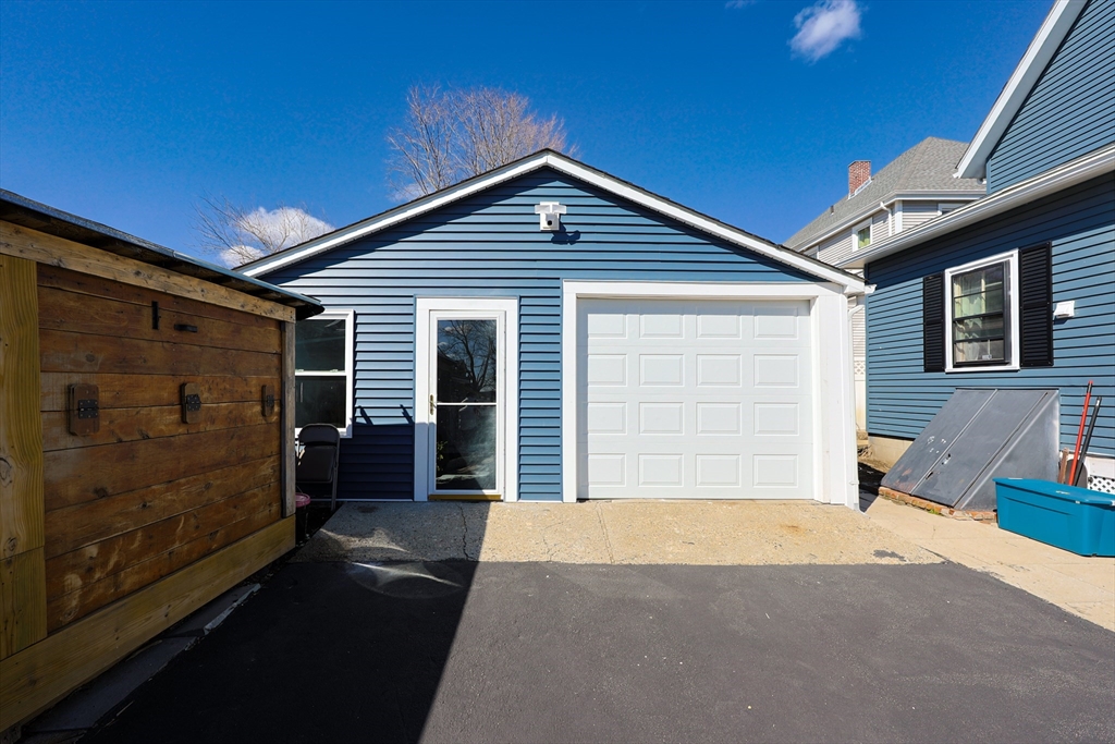 46 Bancroft