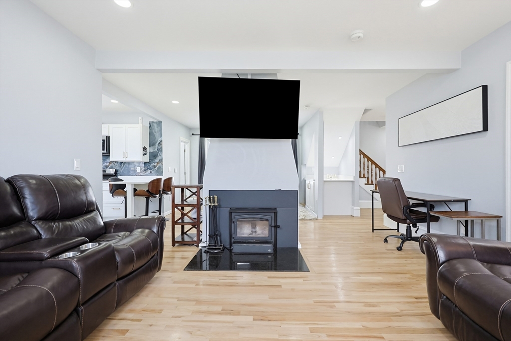 46 Bancroft