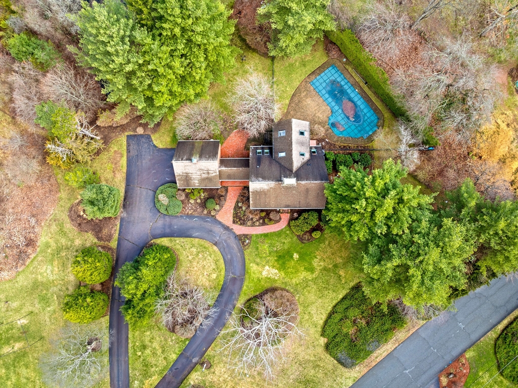 63 Farm Hill Rd.