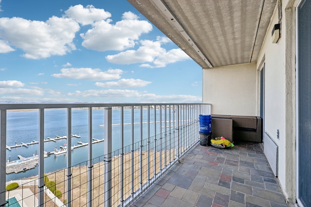 200 Cove Way # 1004