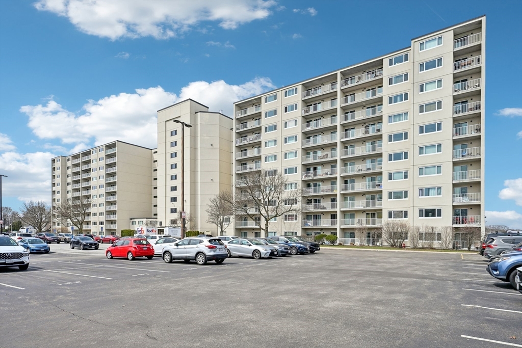 200 Cove Way # 1004