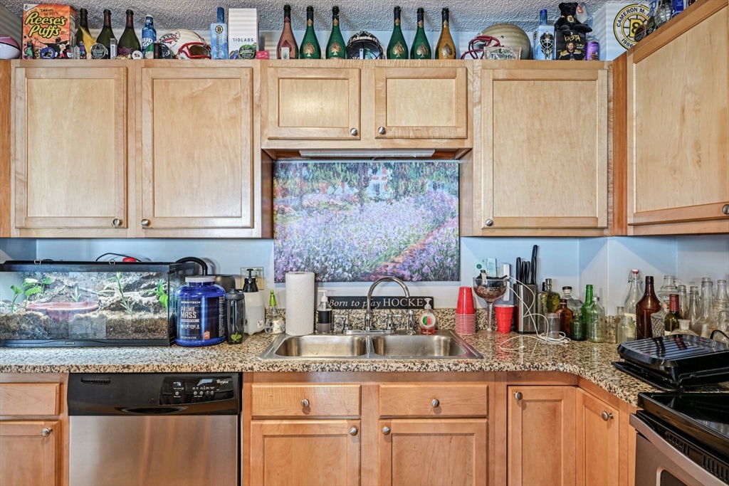 200 Cove Way # 1004