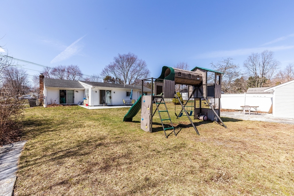 277 Southfield Dr