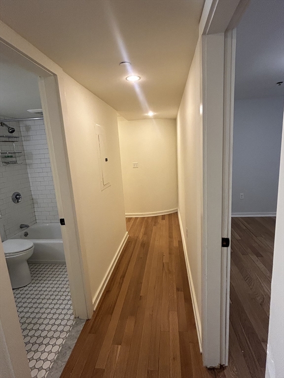 10 Linwood St # 1
