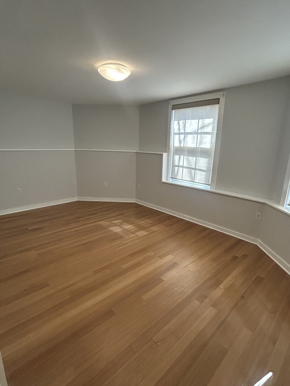 10 Linwood St # 1