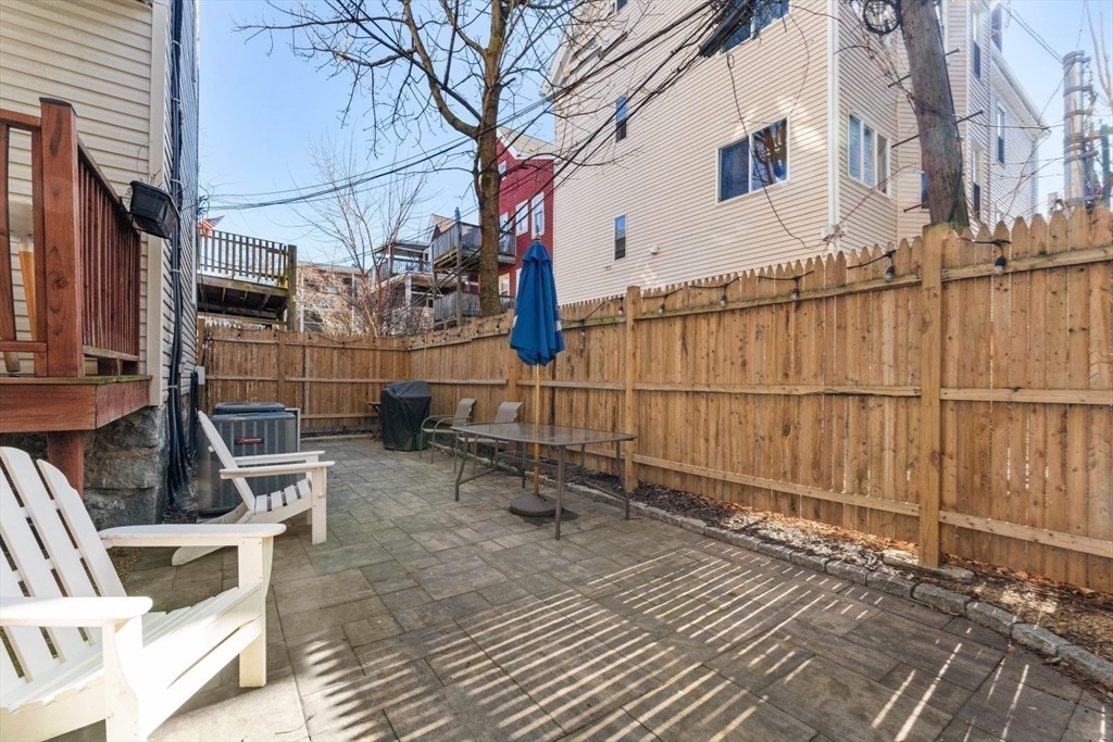 71 Romsey St # 1