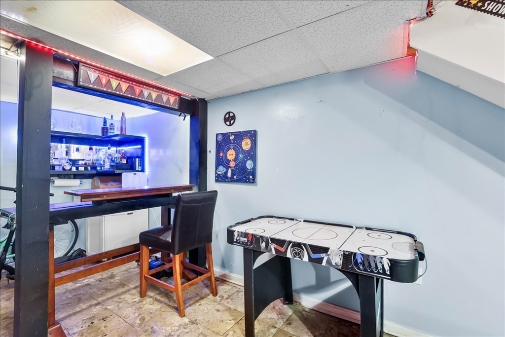 32 Byron Ave