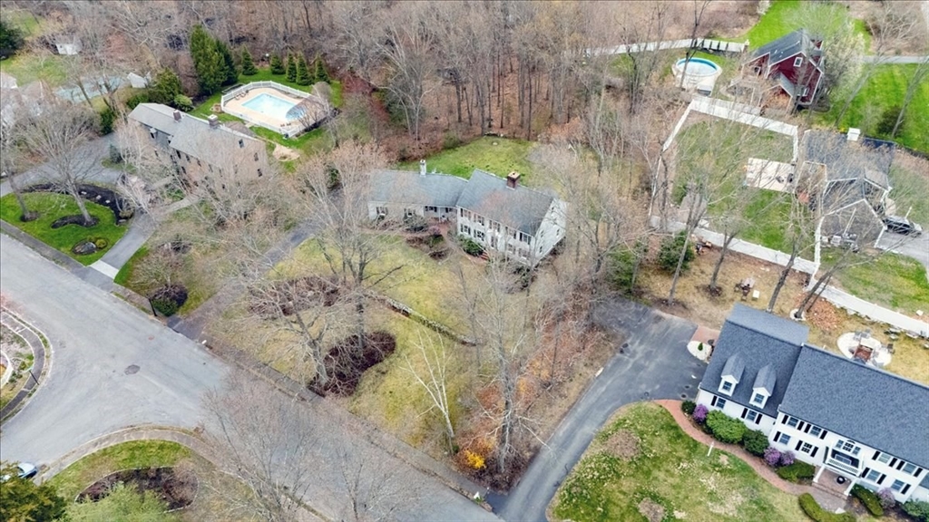 25 Aspen Dr
