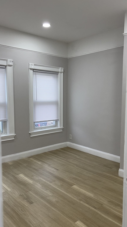 14 Cleveland Ave # 2