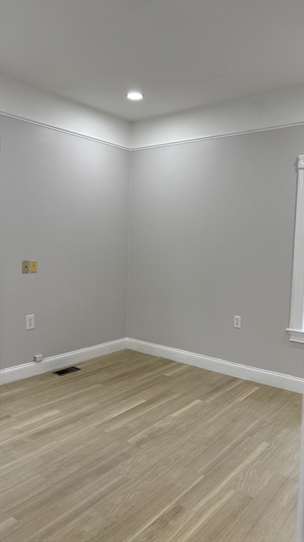 14 Cleveland Ave # 2