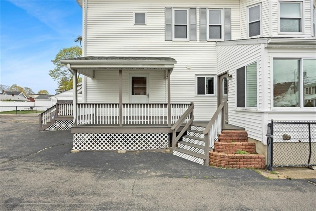 12 James St