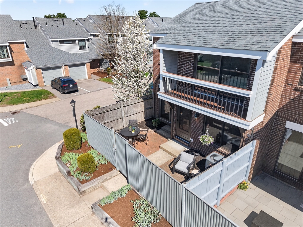 11 Rosewood Drive # 11
