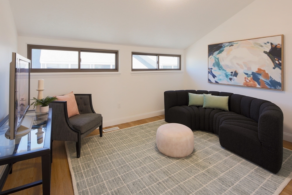 11 Rosewood Drive # 11