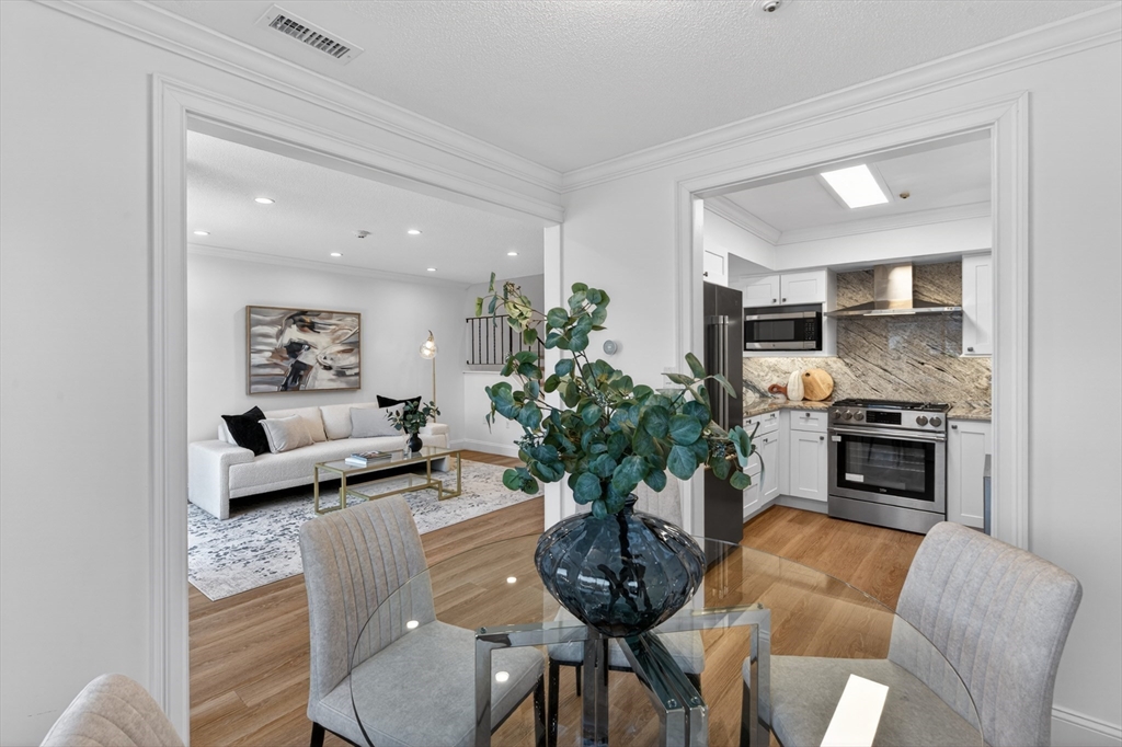 11 Rosewood Drive # 11