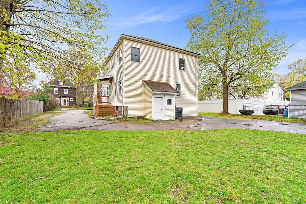 55 Cushing Ave