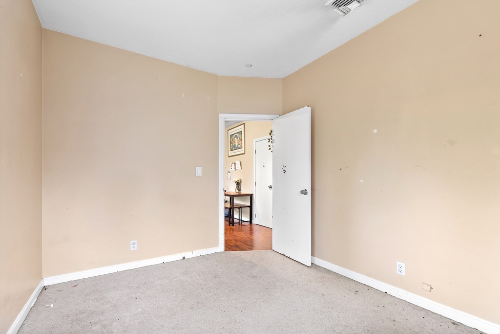 55 Cushing Ave