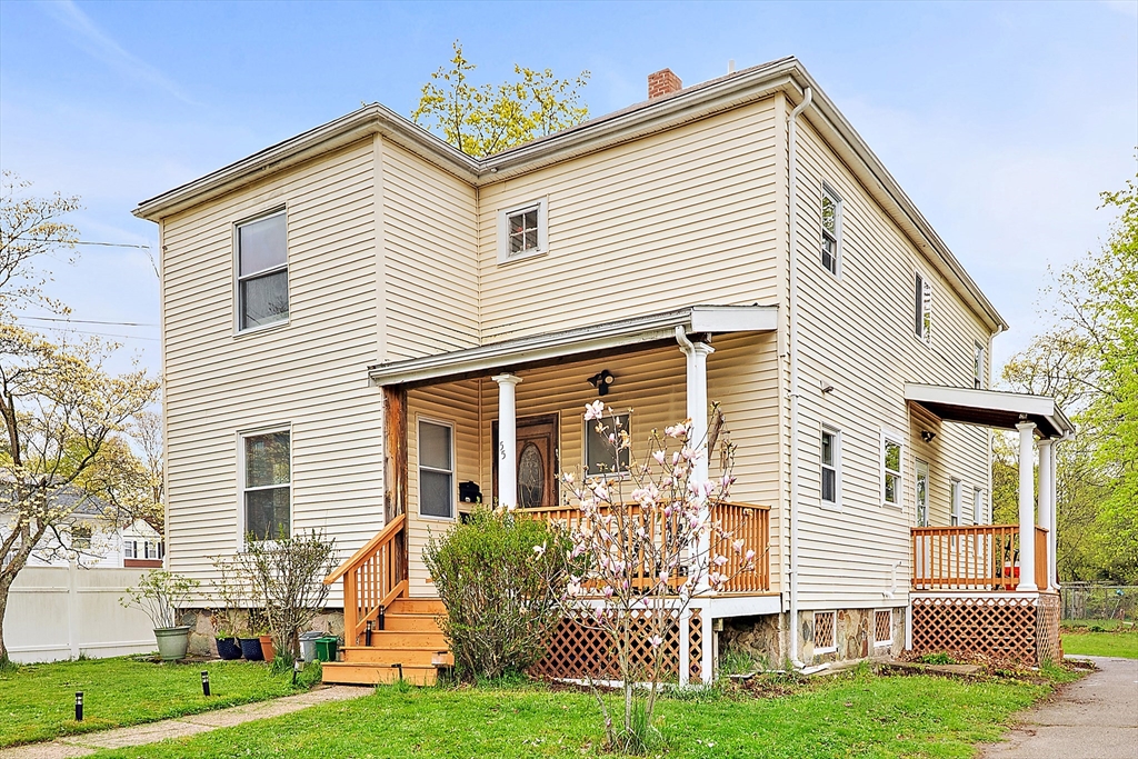 55 Cushing Ave