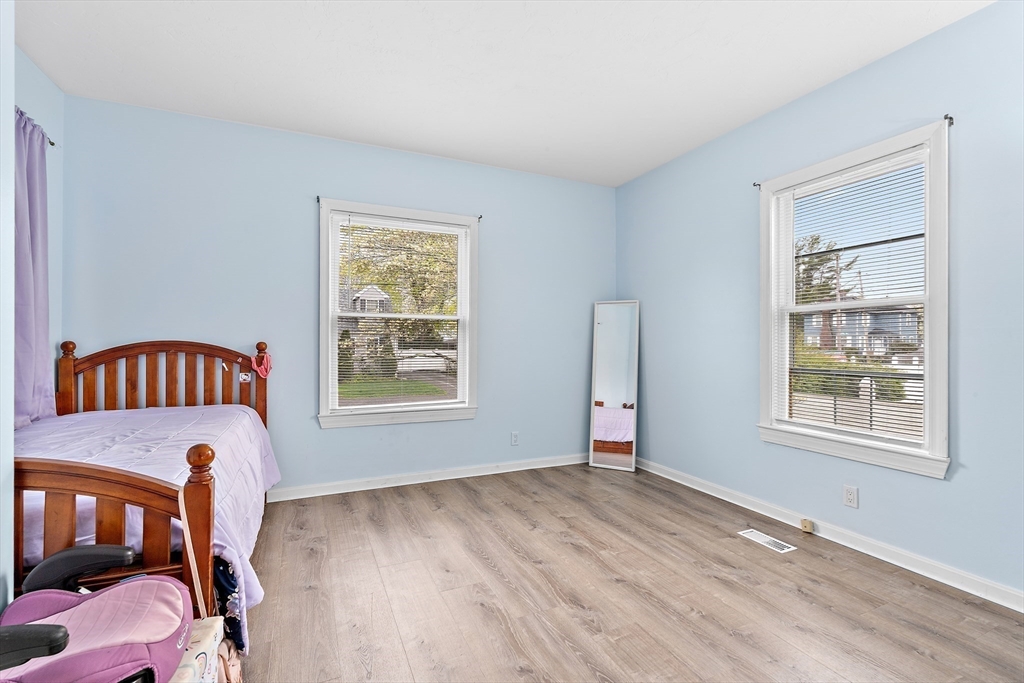 55 Cushing Ave