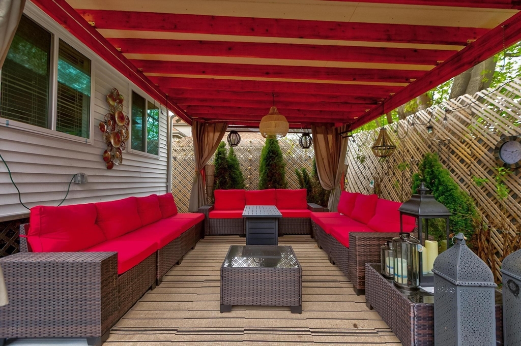 102 Thurber Avenue