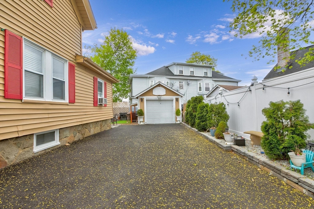 102 Thurber Avenue