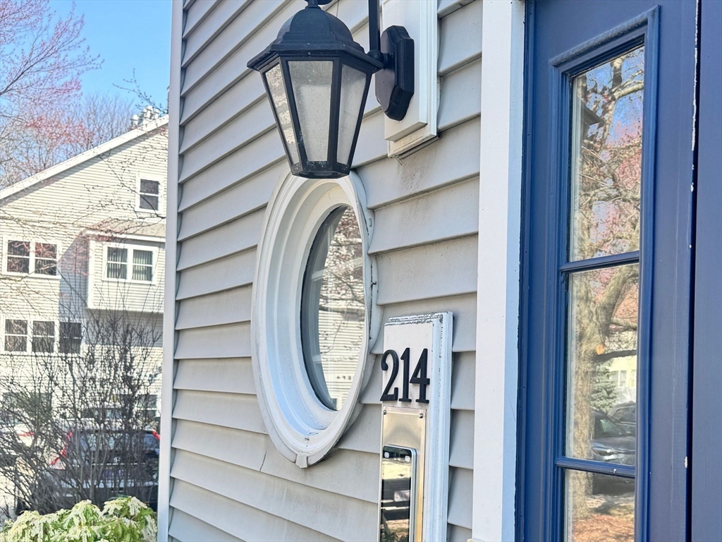 214 Florence St # 1A