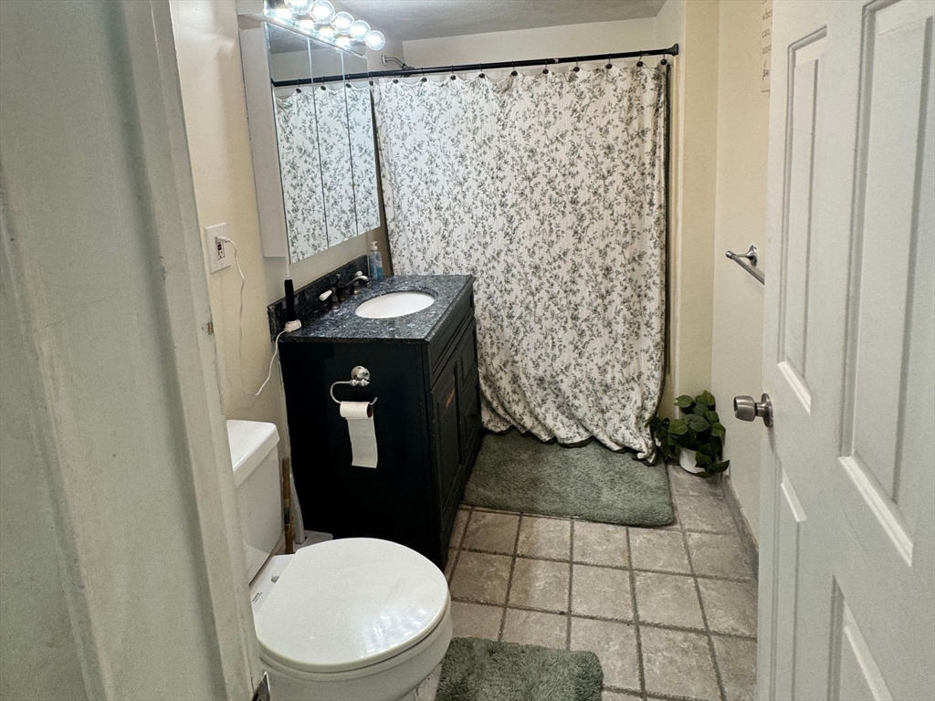 214 Florence St # 1A