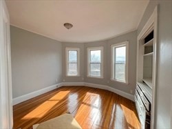 34 Fisher Ave # 1
