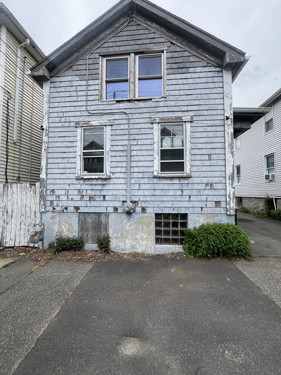 67 Delano St