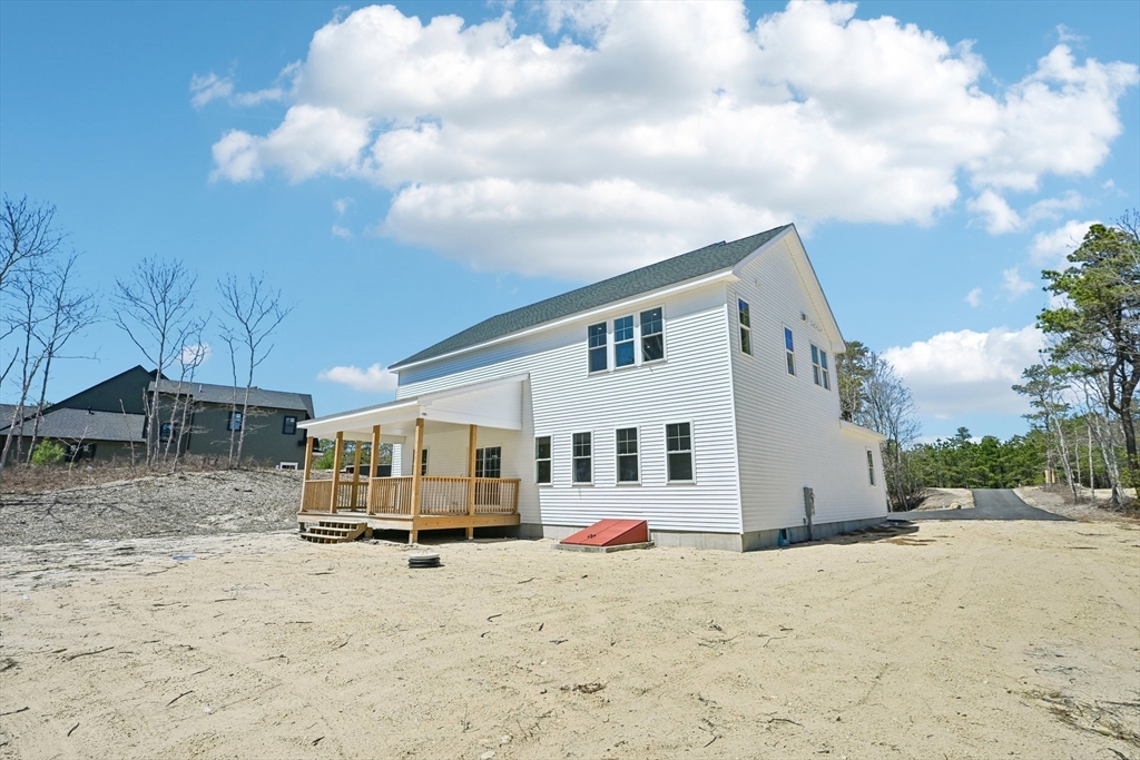 33 Seabiscuit Dr