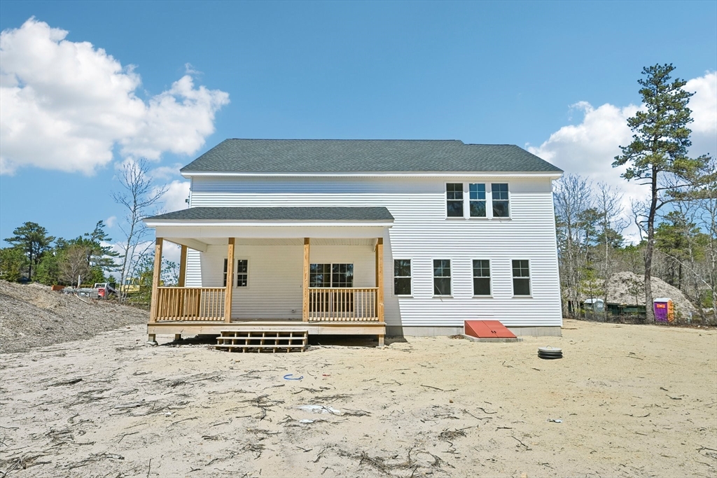 33 Seabiscuit Dr