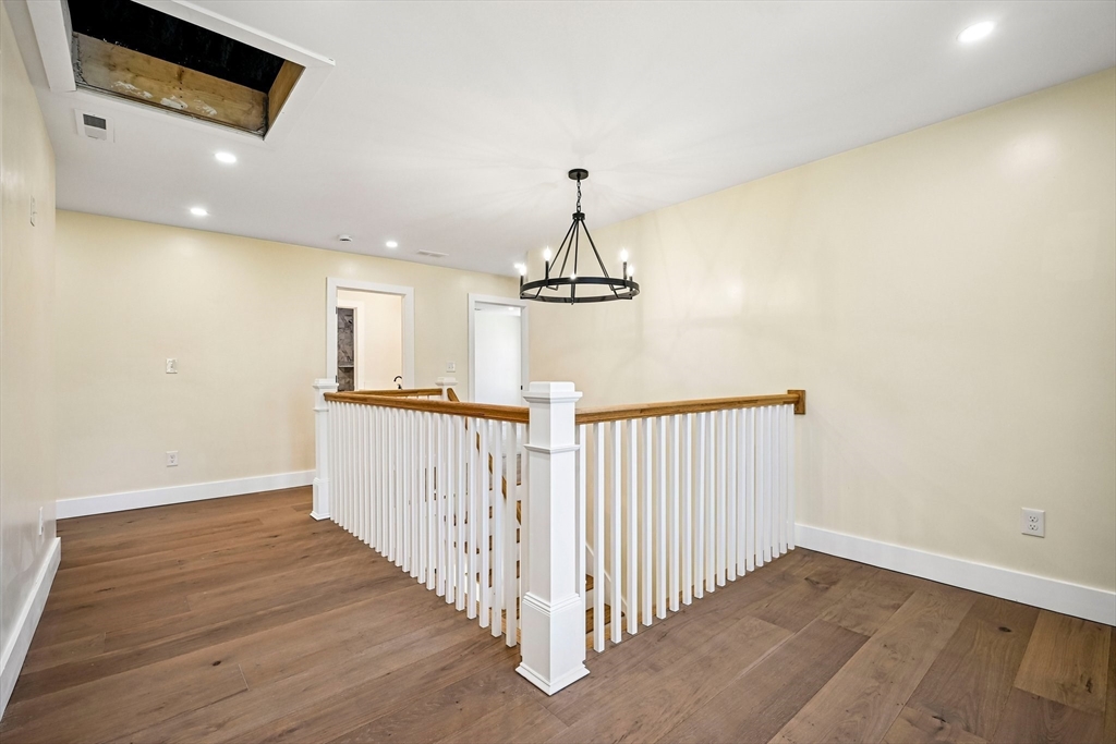 33 Seabiscuit Dr