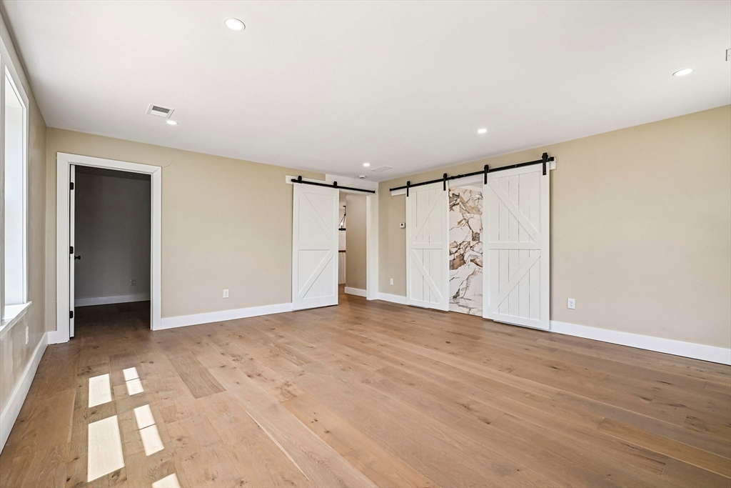 33 Seabiscuit Dr