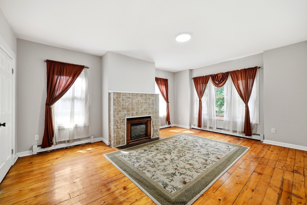 151 Bowdoin St