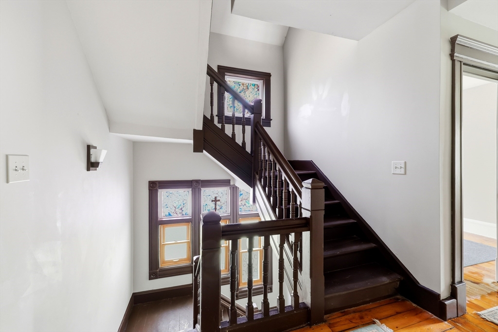 151 Bowdoin St