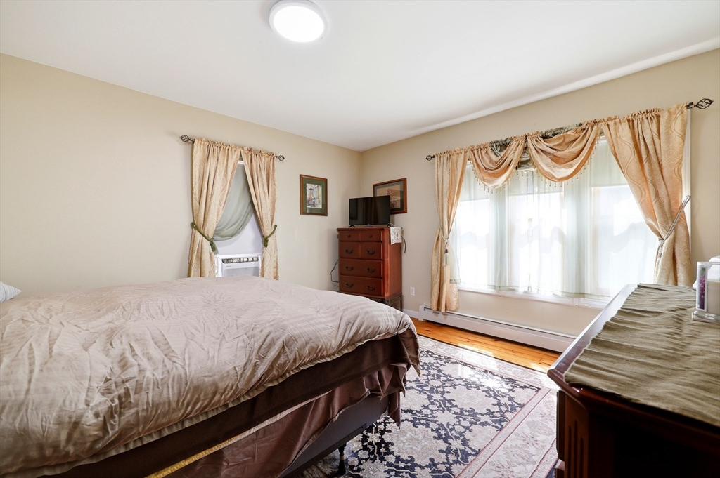 151 Bowdoin St