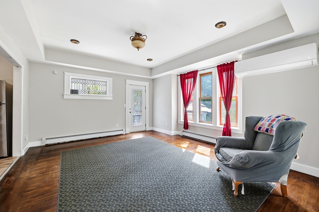 151 Bowdoin St