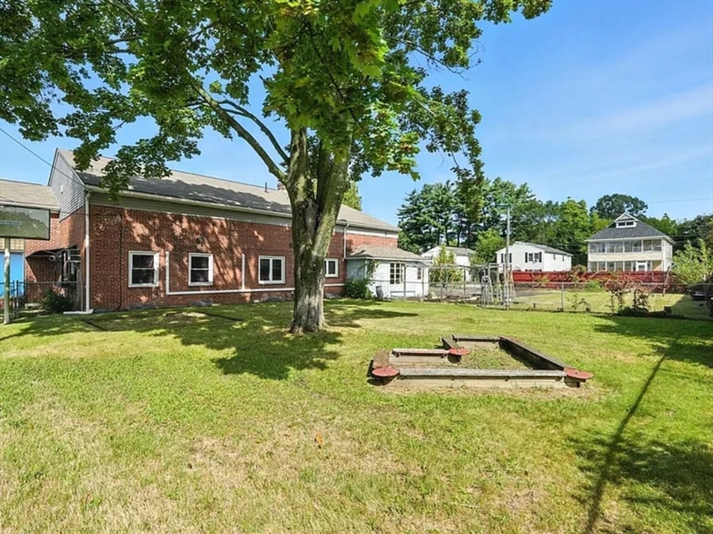 222-224 Main St