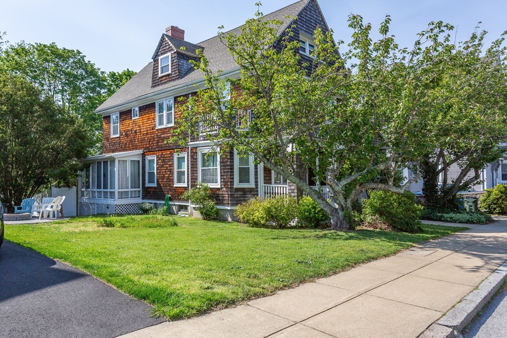 724 High Street