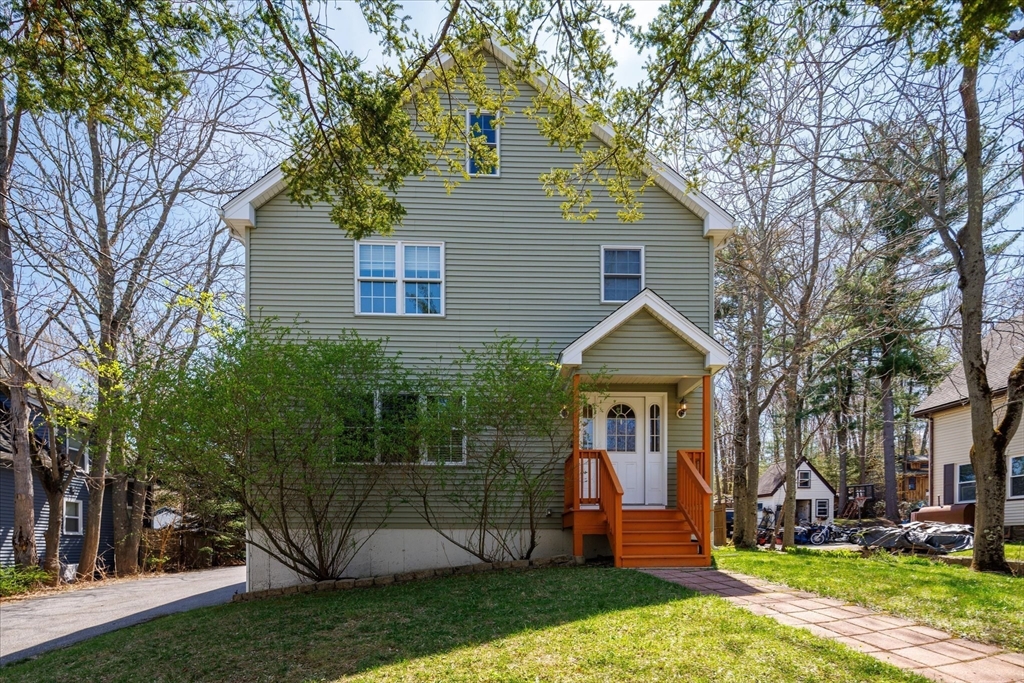 608 Church St