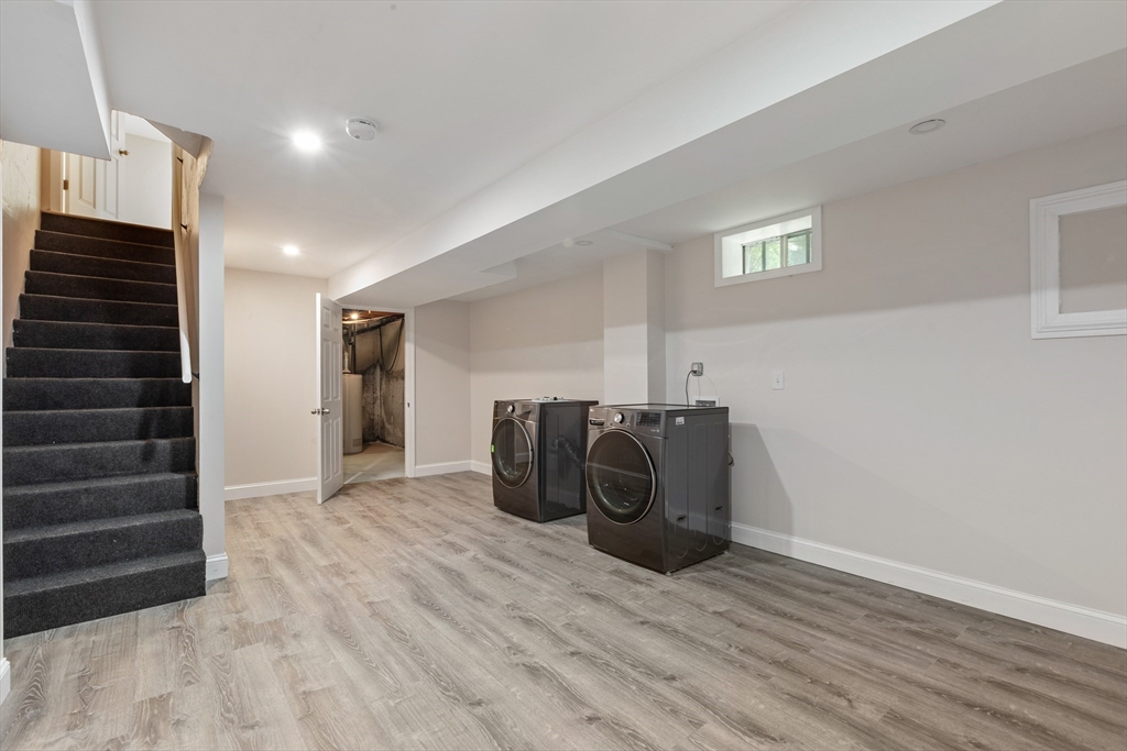 53 Colonel Bell Dr # 53
