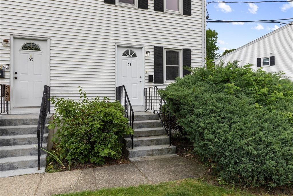 53 Colonel Bell Dr # 53