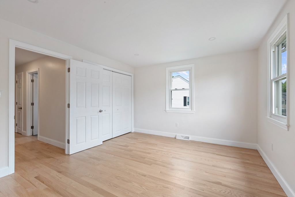 53 Colonel Bell Dr # 53