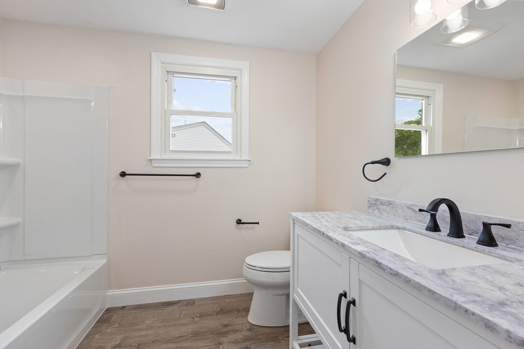 53 Colonel Bell Dr # 53