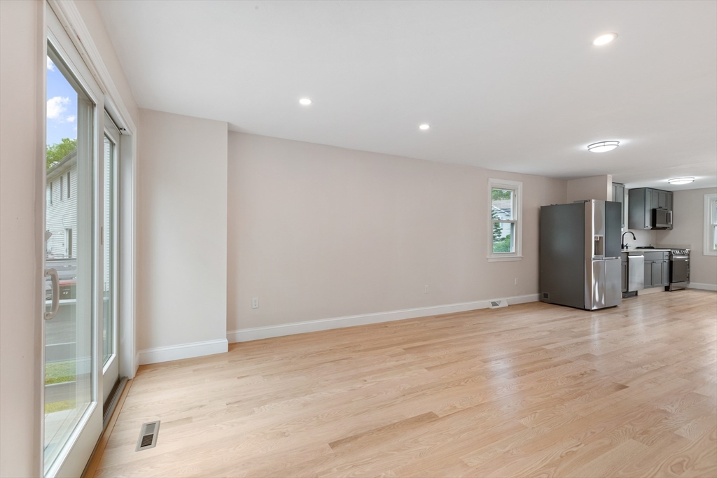 53 Colonel Bell Dr # 53