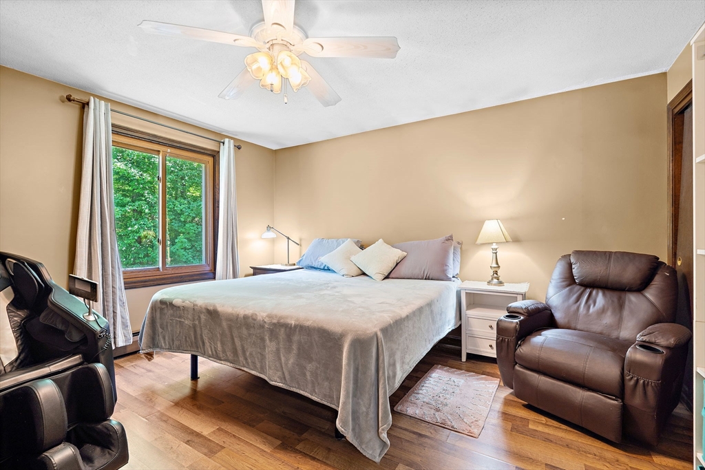 90 Oakmont Ave