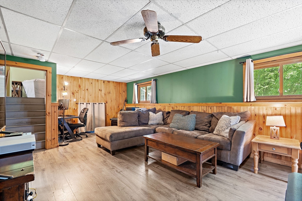 90 Oakmont Ave