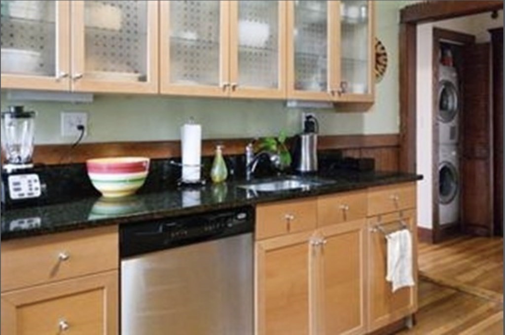 158 South St # 3R