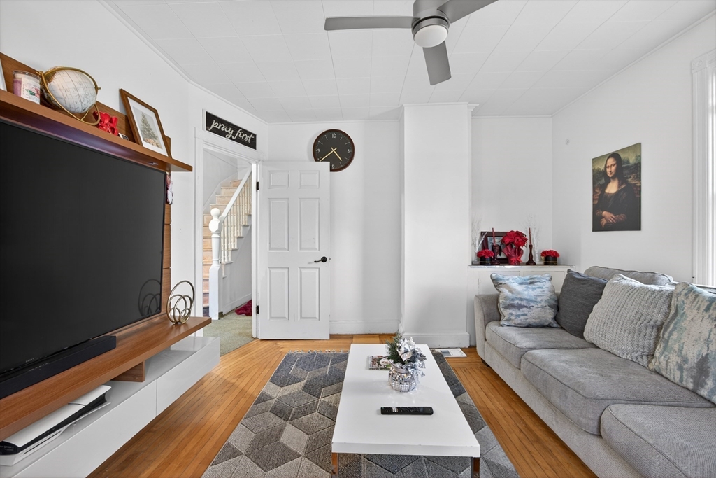 10-12 Olive St