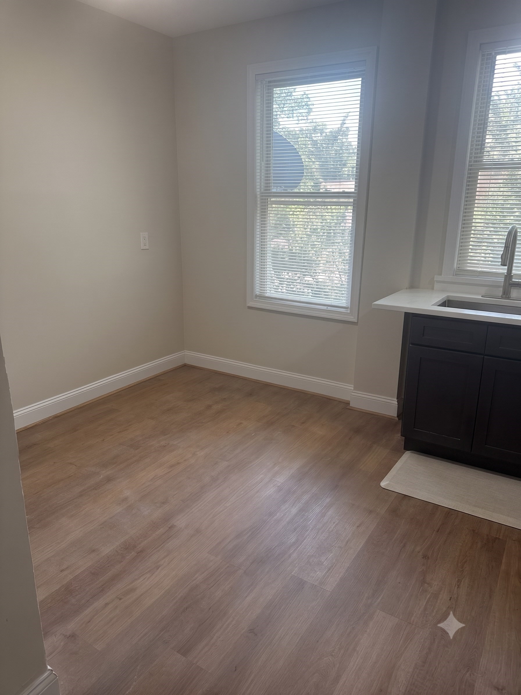 211 Delhi Street # 2