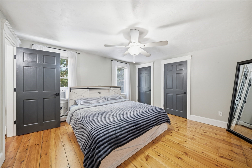 4 Dwight St